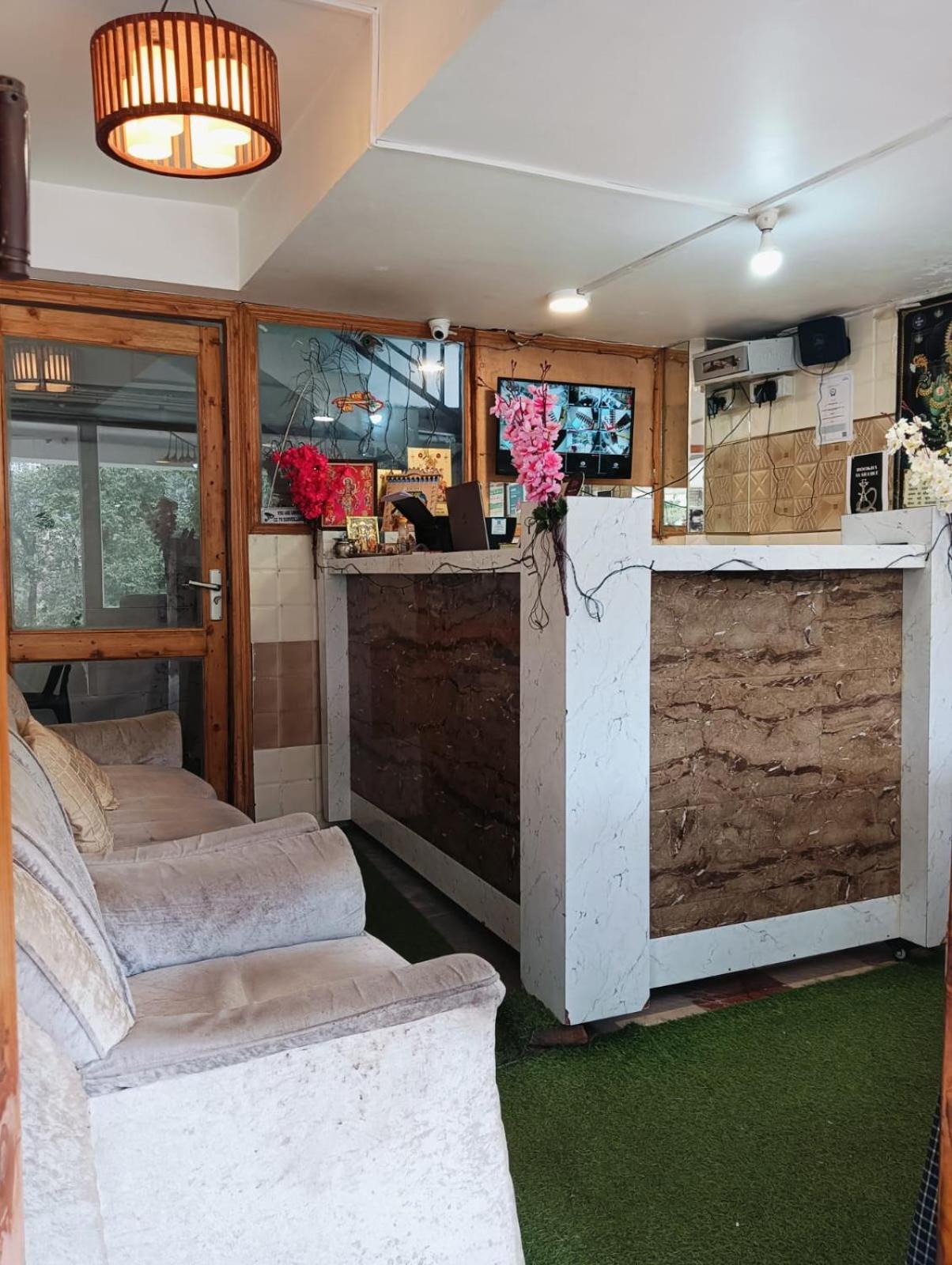 B&B Aston Shimla Hill'S Екстер'єр фото